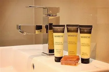 Aquarius Luxury Suites Bloubergstrand Apartment