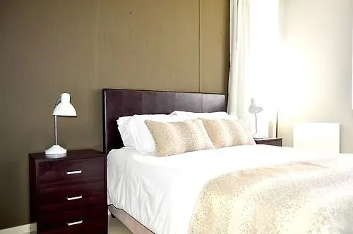 Aquarius Luxury Suites Bloubergstrand Apartment