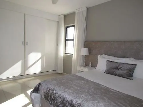 Aquarius Luxury Suites Bloubergstrand