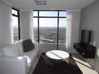Aquarius Luxury Suites Bloubergstrand Apartment