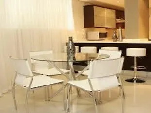 Aquarius Luxury Suites Bloubergstrand